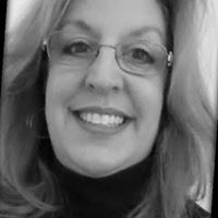 Elizabeth Sensel Photo 1