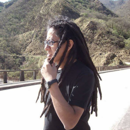 Julian Pinedo Photo 5