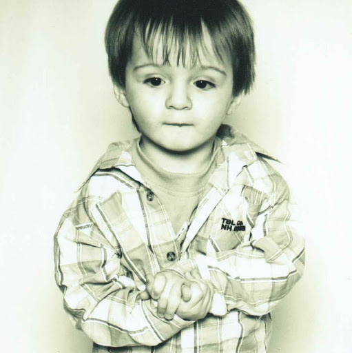 Myles Thomas Photo 5