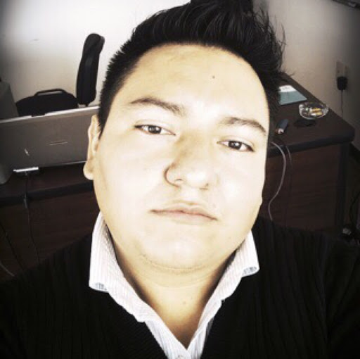 Victor Hernandez Photo 17