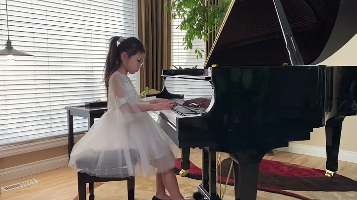 Cynthia Liu Photo 32