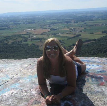 Kim Moffett Photo 9