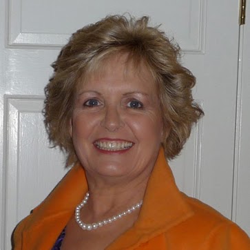 Anne Connolly Photo 13
