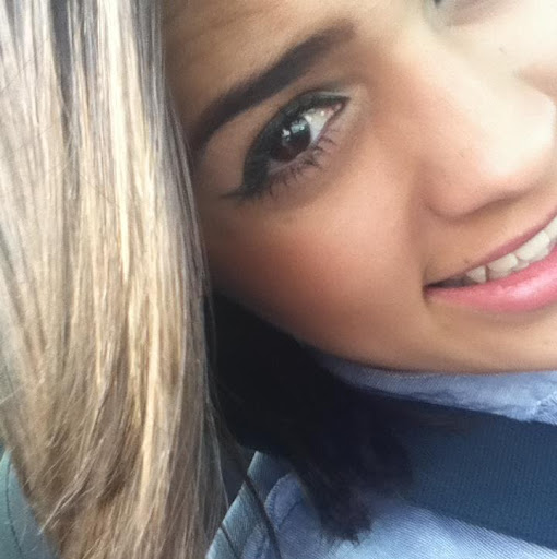 Jacqueline Sierra Photo 16