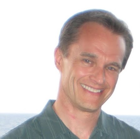 Mark Hutton Photo 12