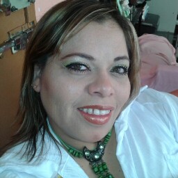 Claudia Anaya Photo 15