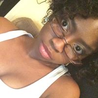 Jasmine Holmes Photo 6