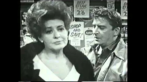 Elsie Tanner Photo 10