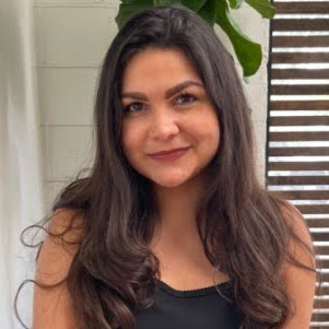 Alexandra Garza Photo 11