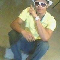 Jose Villanueva Photo 7