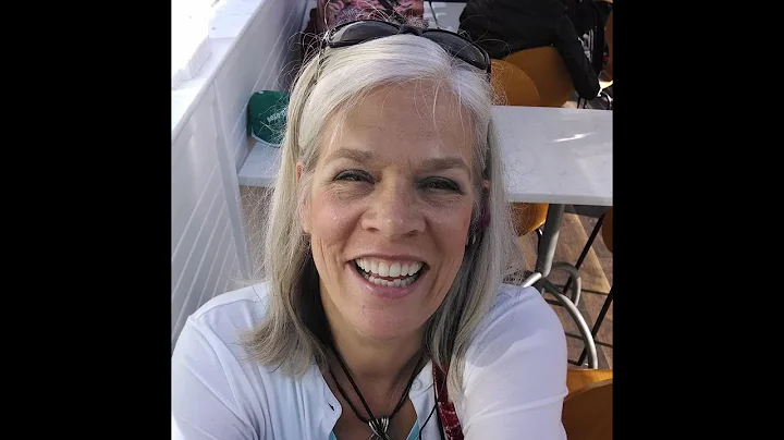 Diane Massey Photo 32