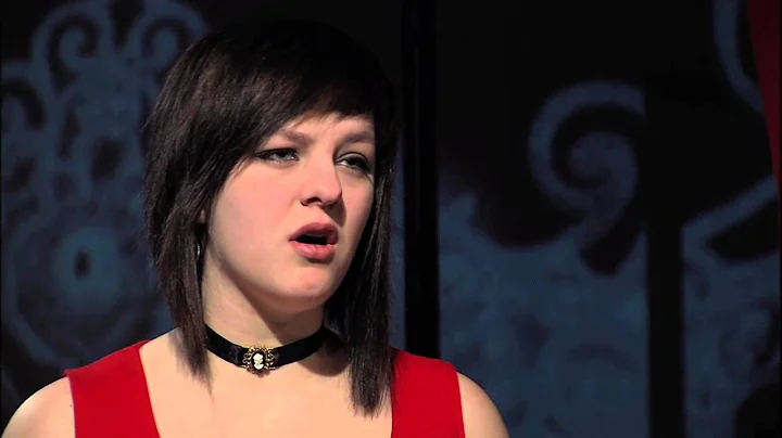 Christine Eden Photo 30