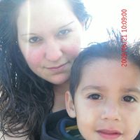 Anna Valdivia Photo 1