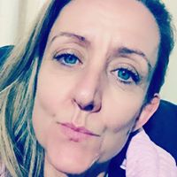 Deanne Warren Photo 4