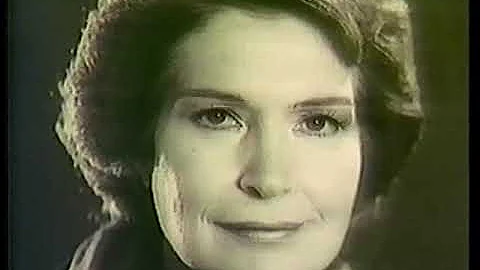 Marie Torre Photo 21