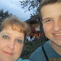 Elaine Henry Photo 7