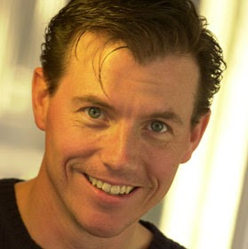 Tony Cowan Photo 10