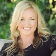 Tiffany Moser Photo 9