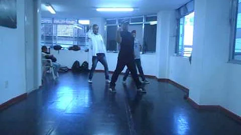 Janet Silveira Photo 14