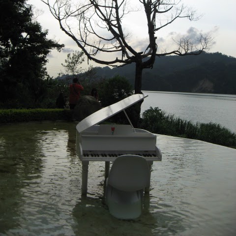 Sharon Chung Photo 15