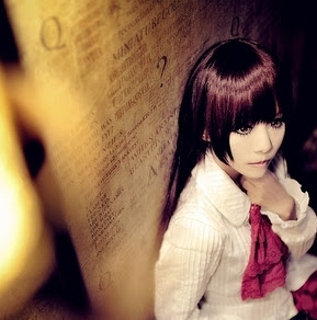 Alice Burns Photo 16