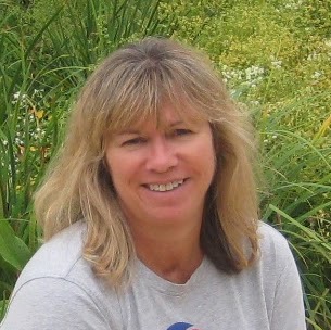Mandy Kirk Photo 12