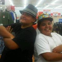 Tyler Beasley Photo 4
