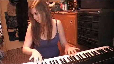 Kitty Harper Photo 17