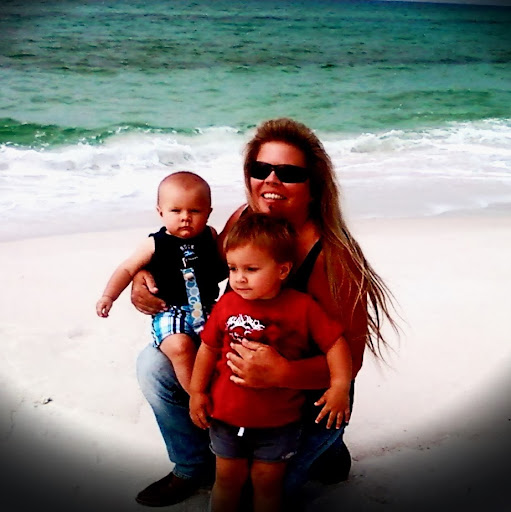 Lynette Anderson Photo 13