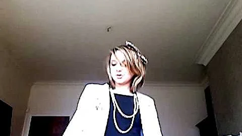 April Hanson Photo 31