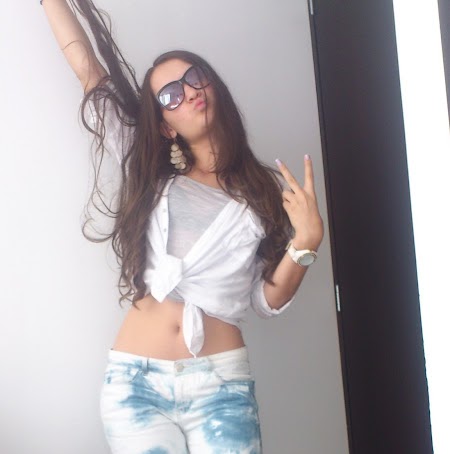 Paula Pelaez Photo 9