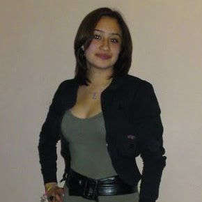Adriana Mora Photo 14