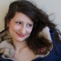 Julia Malik Photo 4