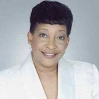 Constance Phillips Photo 8
