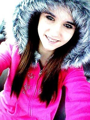 Taylor Myers Photo 15