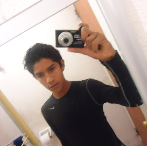 Marcos Colon Photo 10