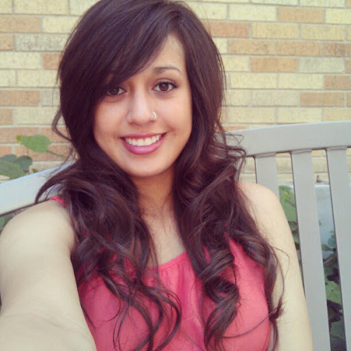 Yesenia Ramirez Photo 5