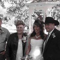 Mae Wells Photo 6