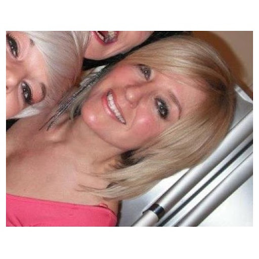 Julie Whitlock Photo 11