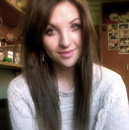 Megan Rogers Photo 12