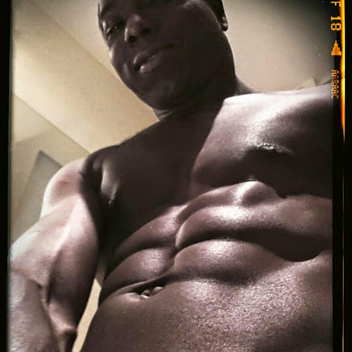 Luis Tavares Photo 11