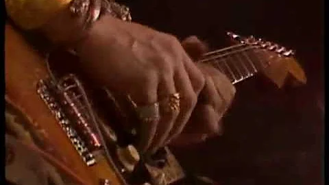 Ray Bourne Photo 20
