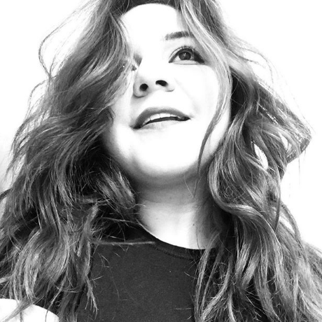 Karen Torres Photo 16
