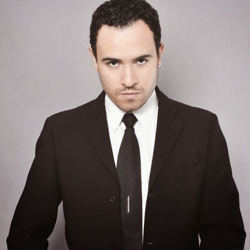 Antonio Estrada Photo 13