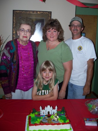 Kristen Johnson Photo 27