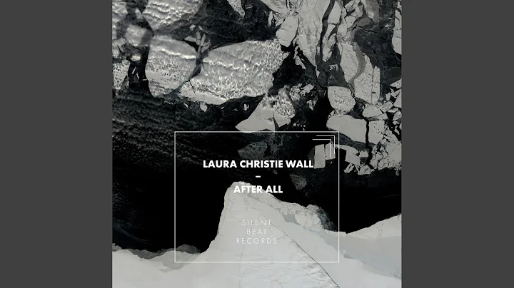 Laura Christie Photo 34