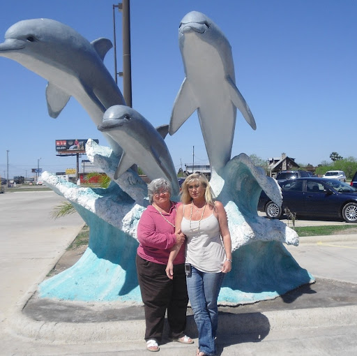 Sandy Hunt Photo 12