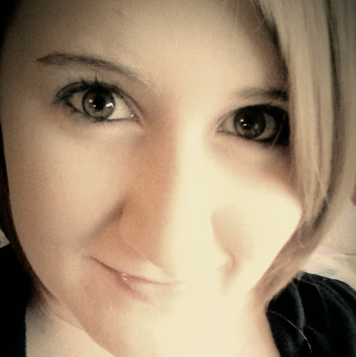 Brooke Howard Photo 9