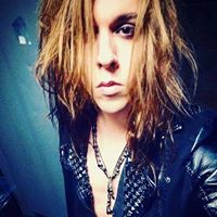 Oliver Hunter Photo 3