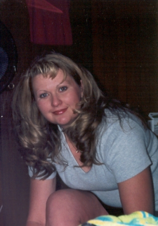 Joy Holmes Photo 17